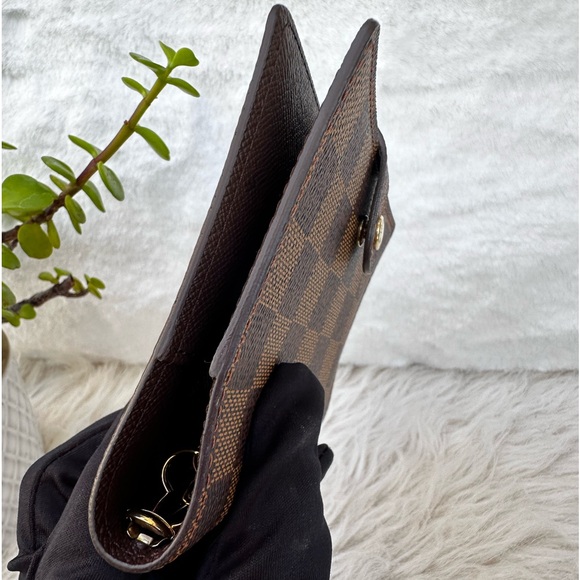 Louis Vuitton Damier Agenda - Picture 6 of 17